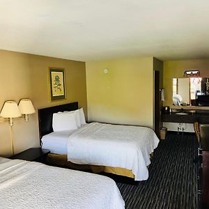 Double Room Two Double Beds Non Smoking